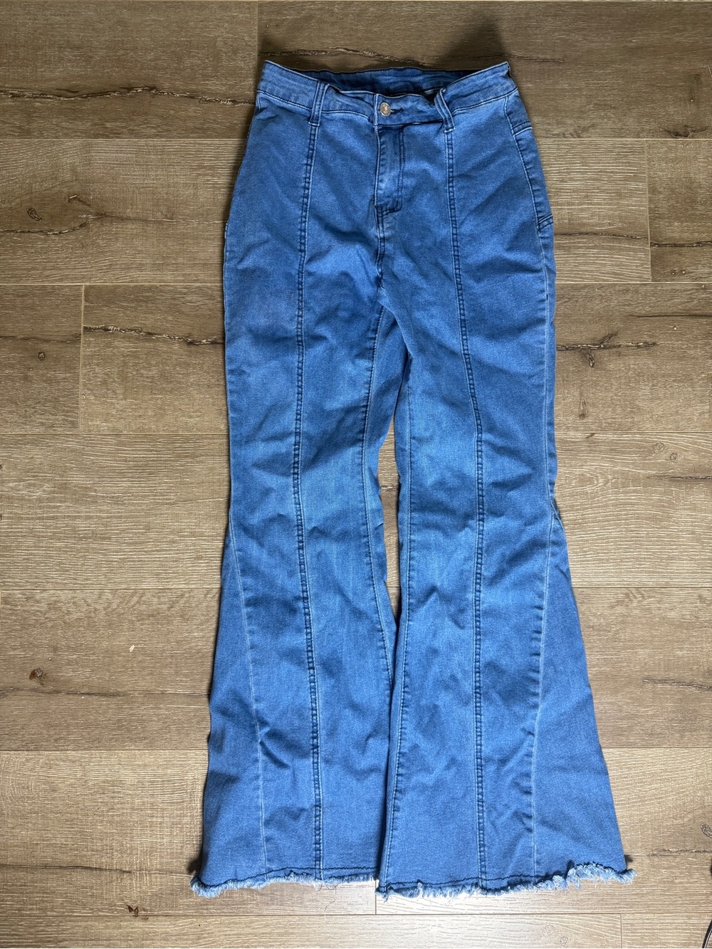 Star High-Rise Blue Flare Jeans - Classic Denim